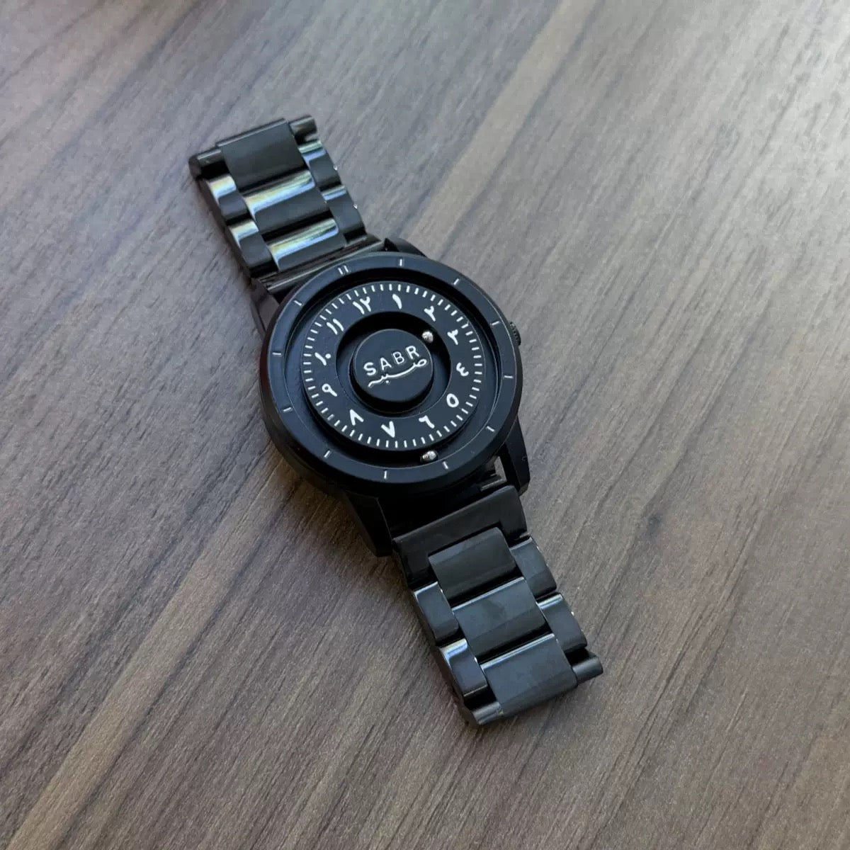 SABR Magnetic Arabic Numeral Luxury Watch